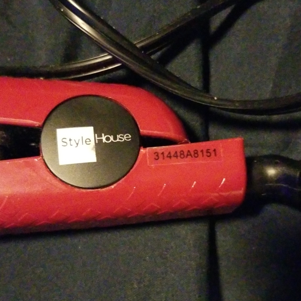 Straightner - Picture 2 of 6